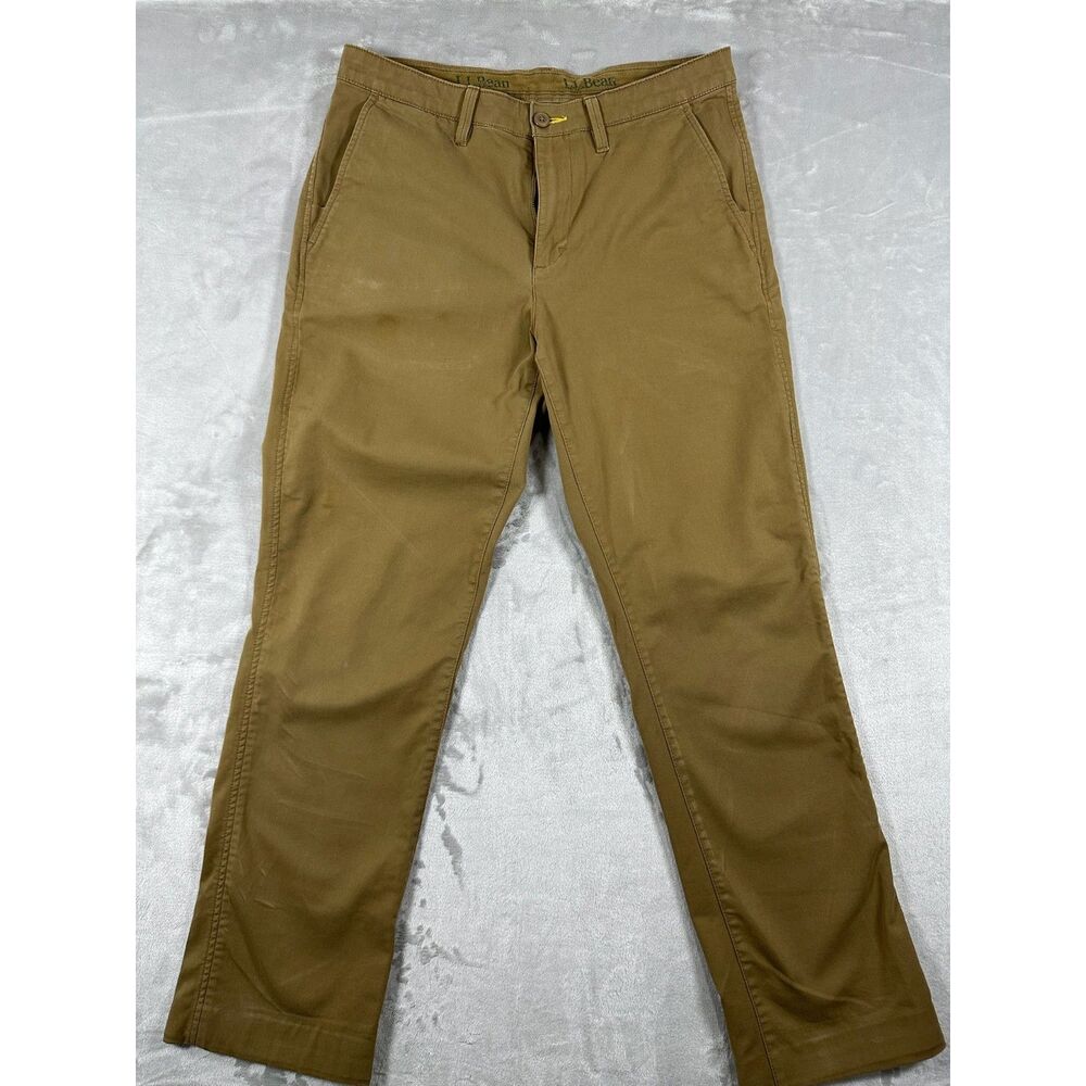 L.L. Bean Classic Standard Fit Khaki Pants (32w32L)